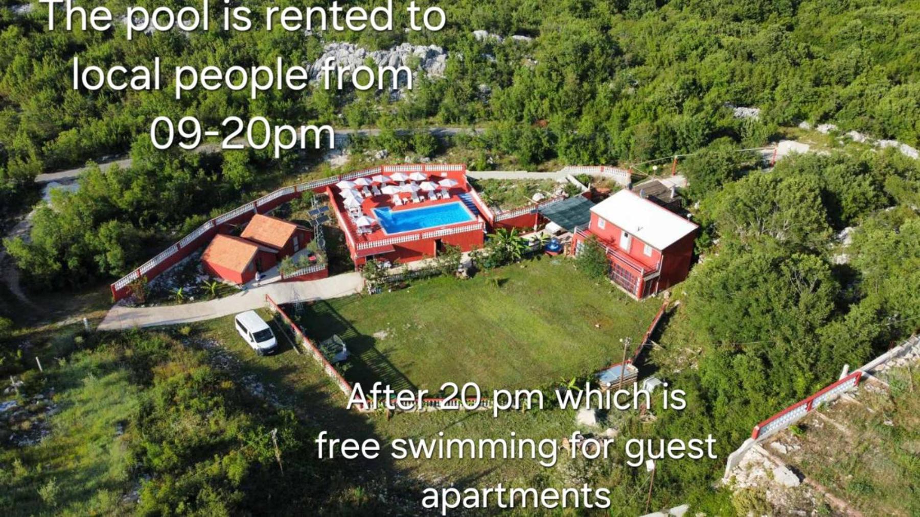 Red Apartman Τρέμπινιε Εξωτερικό φωτογραφία